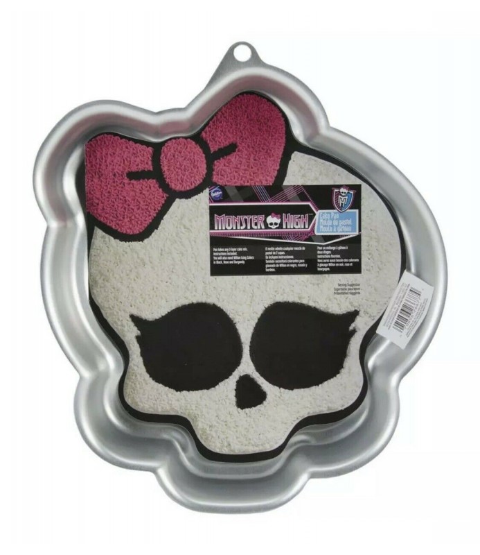 Wilton Cake Pan Skull