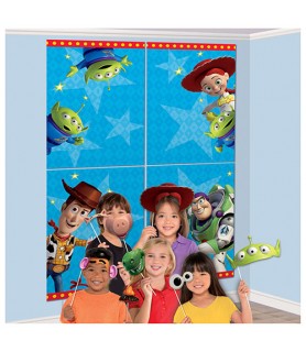 Toy Story 4 Giant Wall Poster Decorating Kit (16pc)